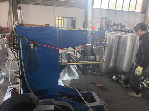 异形弯头三通设备